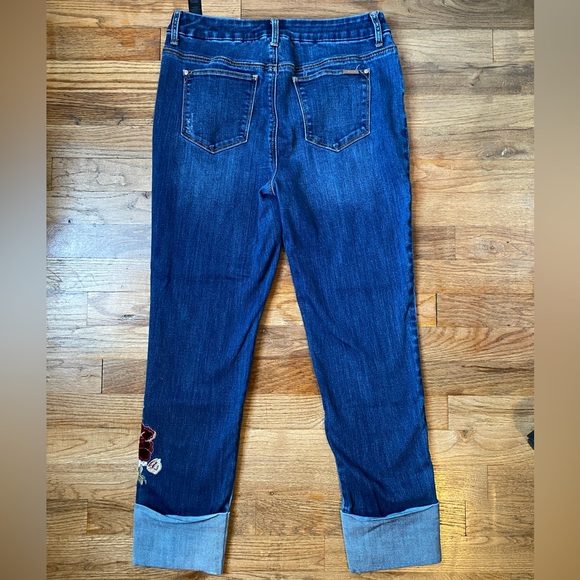 Chicos So Slimming Girlfriend Ankle Size 0 or 4 Embroidered Jeans Pants Womens - Picture 2 of 11